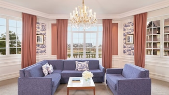 Sea Deluxe Suite