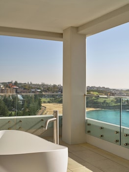 Pacific Suite