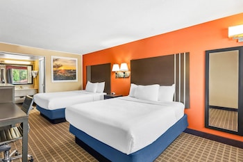 Standard Room, 2 Queen Beds