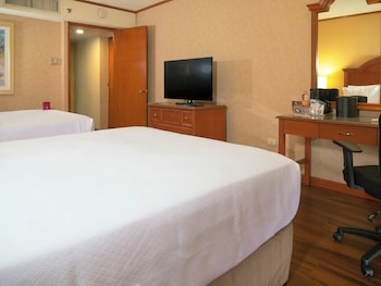 Standard Room, 2 Queen Beds