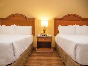 Standard Room, 2 Queen Beds