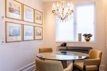 Suite (Boman)