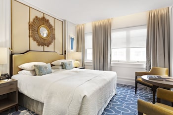 Superior Room, 1 King Bed