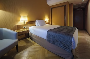 Double Room (with French Bed)