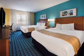 Standard Room, 2 Queen Beds, Non Smoking