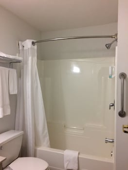 Suite, 2 Queen Beds, Non Smoking (One-Bedroom)