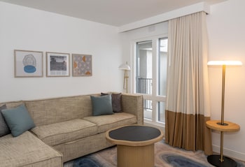 Suite, 2 Queen Beds
