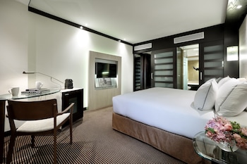 The Level Room