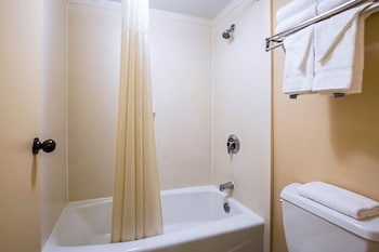 Standard Room, 2 Double Beds, Non Smoking