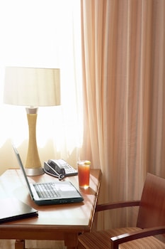 Business Room, 1 King Bed, Non Smoking