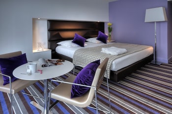 Superior Room, 1 Double Bed (City side)