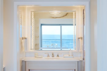 Oceanview King