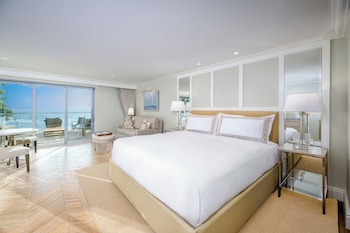 Suite, 1 King Bed, Ocean View (Catalina)