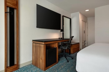 Deluxe Room, 1 King Bed, Non Smoking