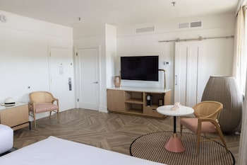Room, 2 Queen Beds