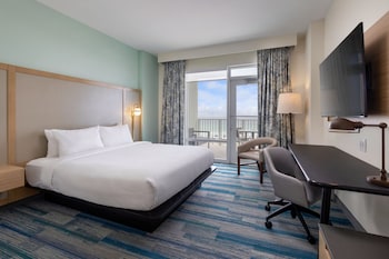 Room, 1 King Bed, Balcony, Beachfront