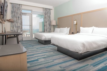 Room, 2 Queen Beds, Beachfront