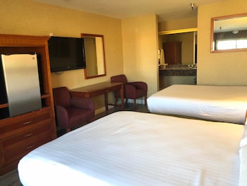 Standard Room, 2 Queen Beds