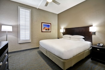 Room, 1 King Bed, Patio