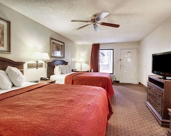 Standard Room, 2 Queen Beds, Smoking
