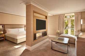 Deluxe Junior Suite