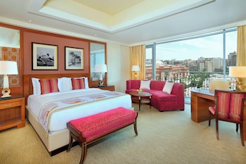 Deluxe Room, 1 King Bed