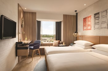 Club Twin Room