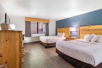 Standard Room, 2 Queen Beds, Accessible, Non Smoking