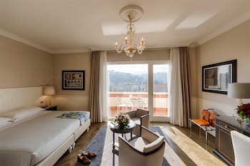Deluxe Room, Balcony