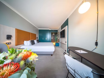 Superior Room, 1 King Bed