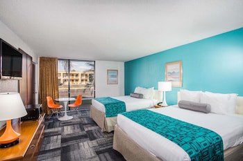 Room, 2 Queen Beds, Accessible, Non Smoking