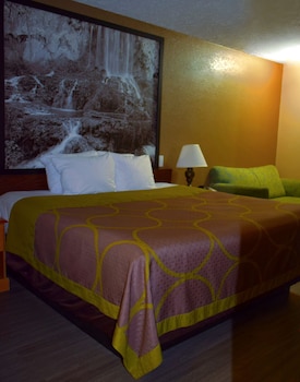 Standard Room, 1 King Bed