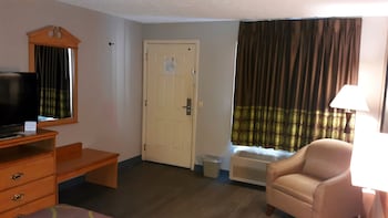 Room, 1 Queen Bed, Accessible, Non Smoking (Mobility Accessible)