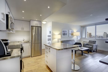 Luxury One Bedroom Suite, 1 King Bed