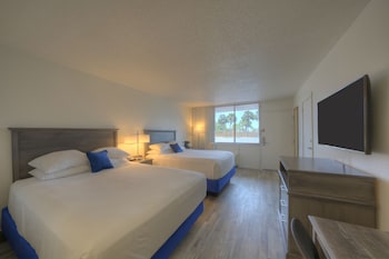 Standard Room, 2 Queen Beds