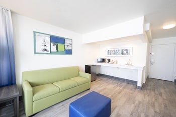 Junior Suite, Multiple Beds (Dune or Gulf View)