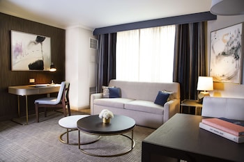 Suite, 1 King Bed with Sofa bed (Executive Suite King)