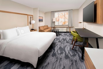 Suite, 1 King Bed with Sofa bed (Hearing Accessible)