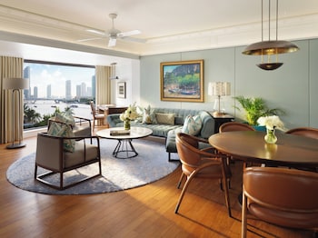 Junior Suite, 1 King Bed, Terrace