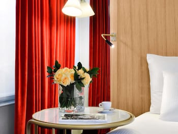 Junior Suite, Multiple Beds (Lounge)