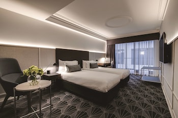 Savoy Room King or Twin