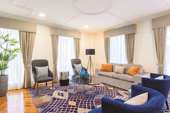The Alexander Suite