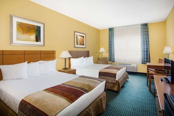 Room, 2 Queen Beds, Non Smoking