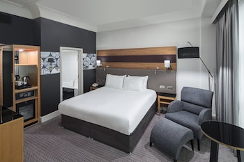 Premium Room, 1 King Bed, Club Lounge Access