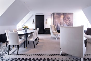 Apartment, 1 Double Bed, City View (Couture)