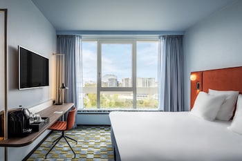 Premium Room, 1 Queen Bed