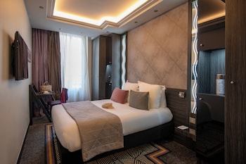 Superior Double Room, City View