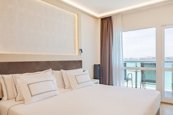 The Level Premium Room Sea View Adults Only