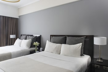 Standard Double Room, 2 Queen Beds