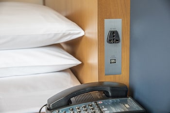 King Hilton Deluxe